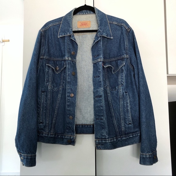 Vintage Levi’s Oversized Jean Jacket - Picture 2 of 8